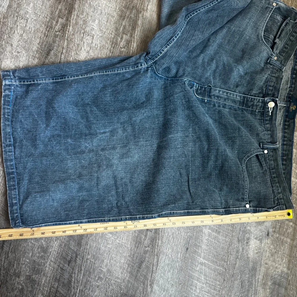 Old Skool Y2K Jean Shorts 48 ‎ Dark Wash Embroidered Baggy Hip Hop Streetwear